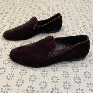 Vince Bray Velvet Loafer - maroon